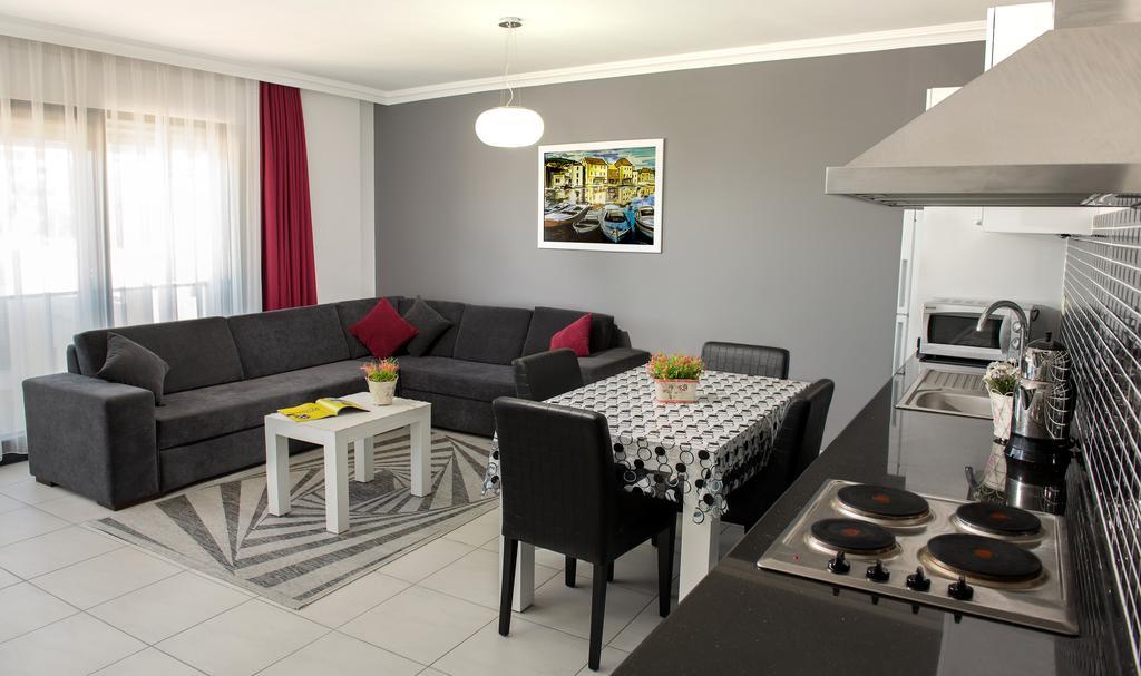 Çeşme Dalyan Elit Apart Otel מראה חיצוני תמונה